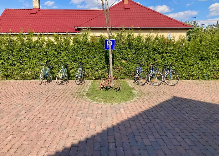 Semesterbostad Mezovegi Vendeghaz Kisar